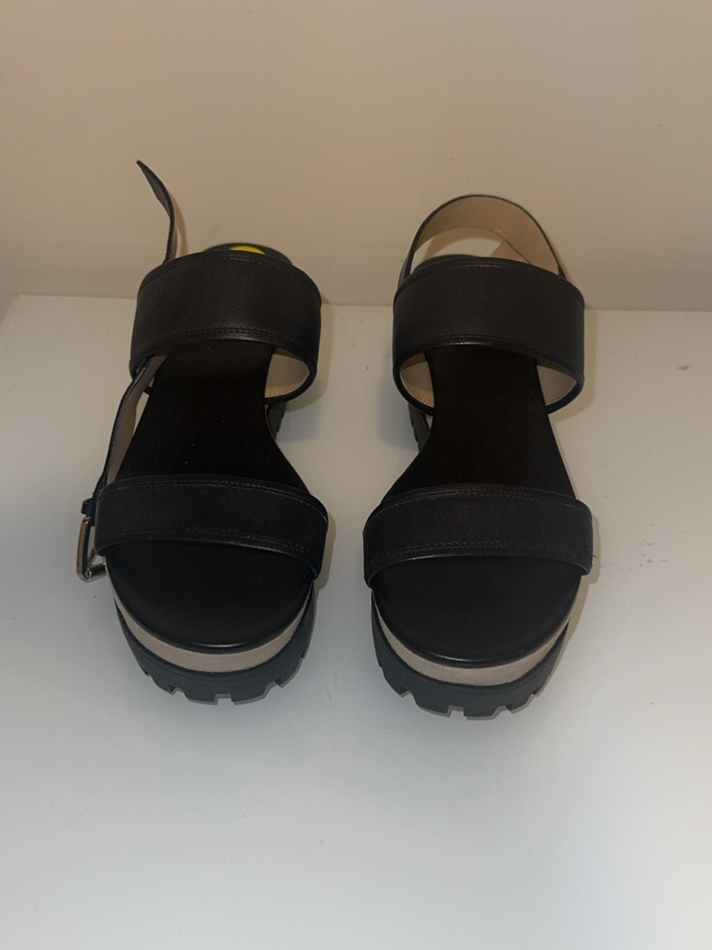 Brand New! Never worn! Michael Kors Platform Sandals. Size 9.